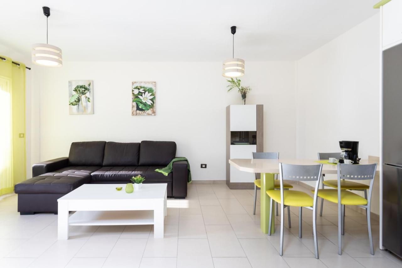 Home2Book Cozy Apartment Costa del Silencio, Pool Arona  Exterior foto